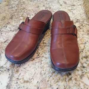 BOC Born Harness Color Slip on 7 Like New
